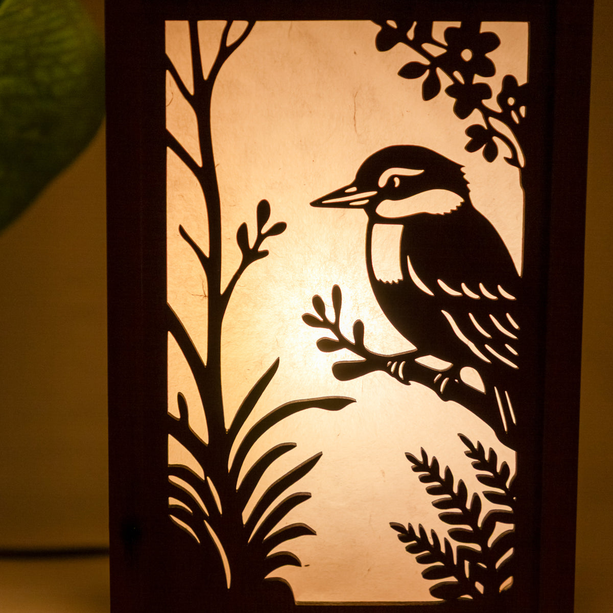 Shoji Lantern – Tall, Open Top (NZ Bird Panels, USB lamp)